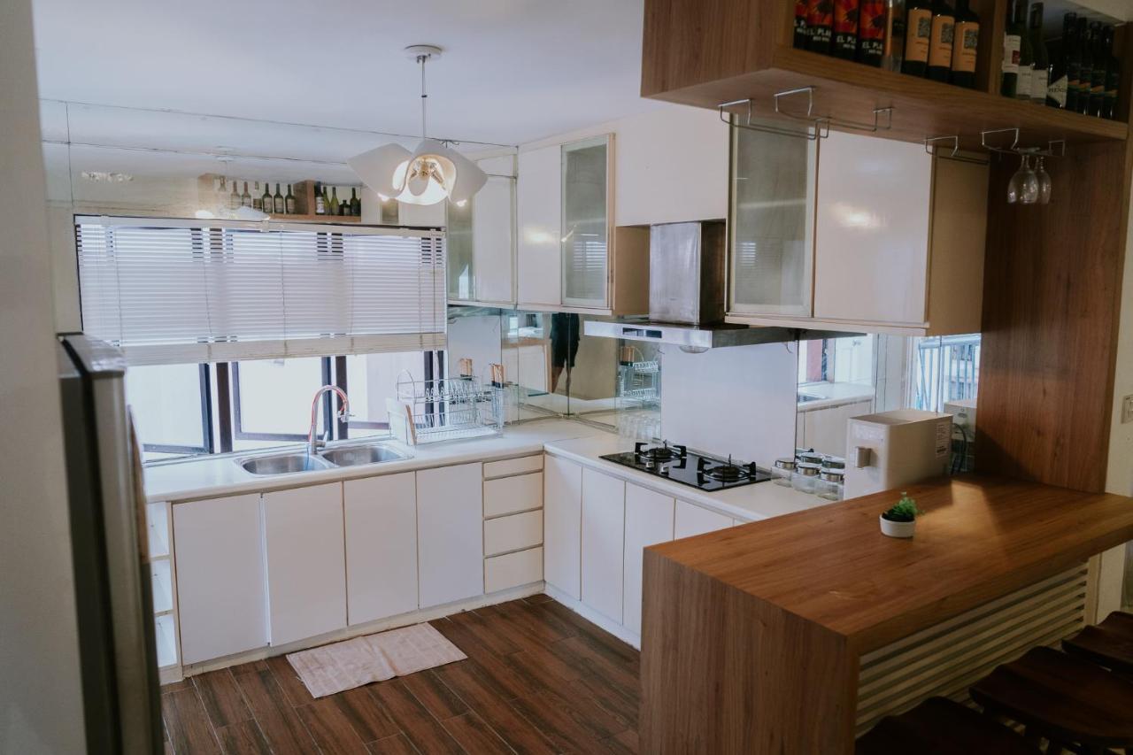 Petronella Apartment C1 Marina Court Кота-Кинабалу Экстерьер фото