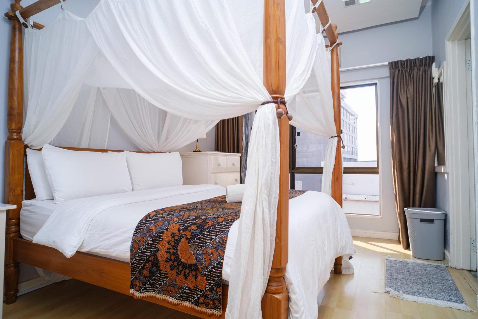 Petronella Apartment C1 Marina Court Кота-Кинабалу Экстерьер фото